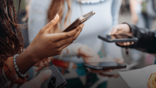 فیلترینگ شبکه‌های اجتماعی